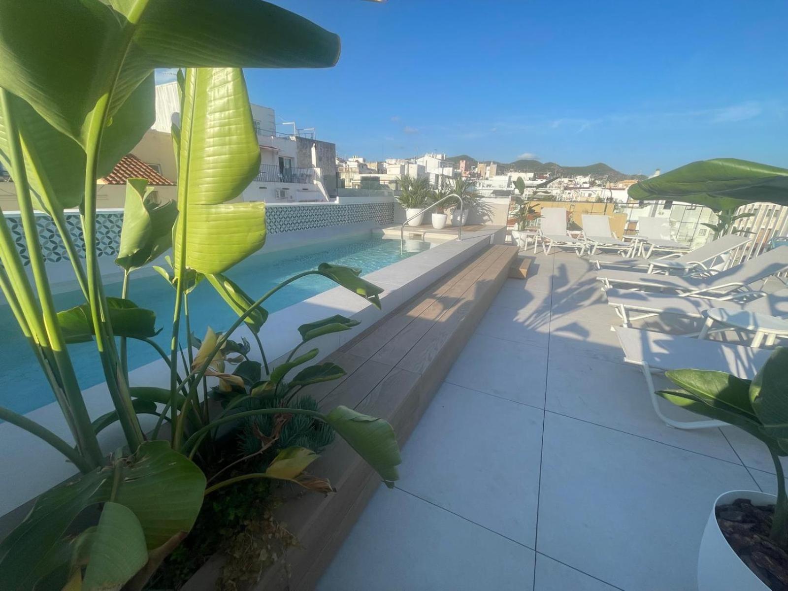 Alenti Sitges Hotel Exterior photo