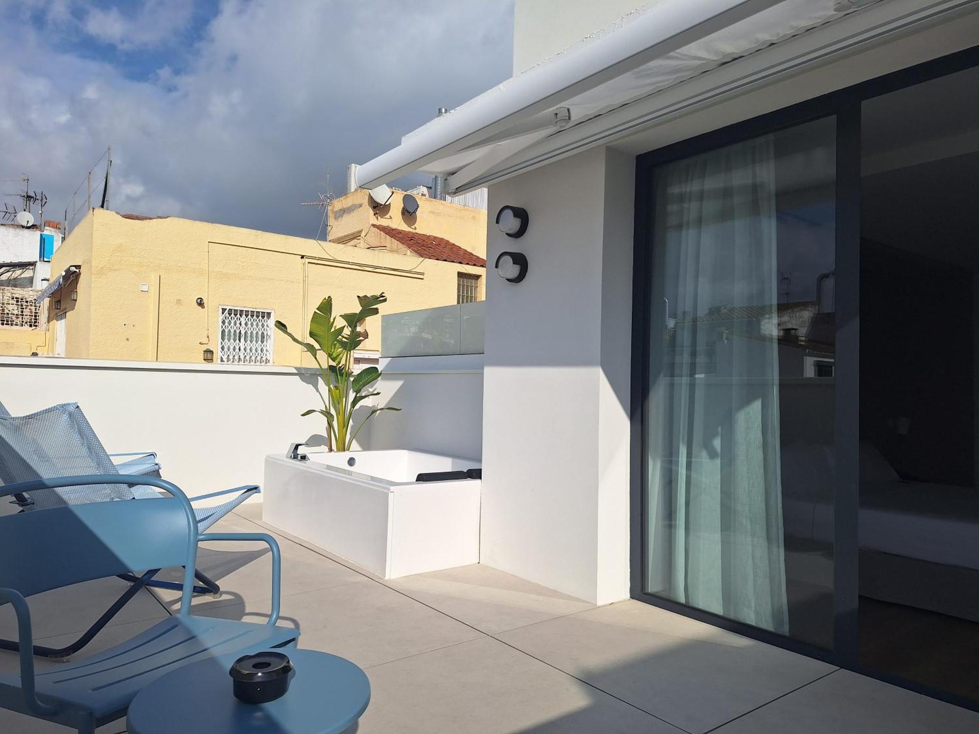 Alenti Sitges Hotel Exterior photo