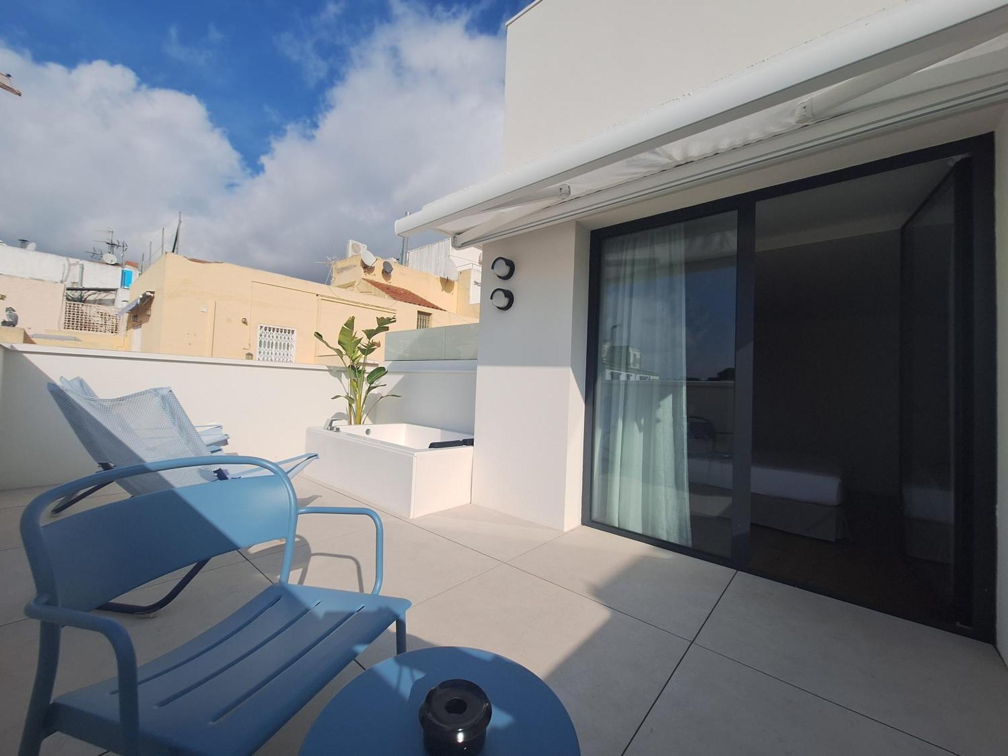 Alenti Sitges Hotel Exterior photo